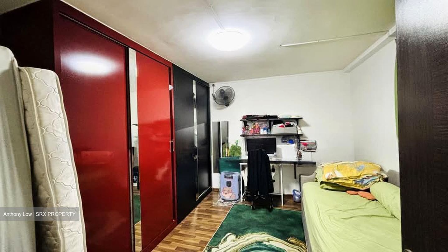 Blk 304 Fuchun Neighbourhood Centre (Woodlands), HDB Executive #529834591